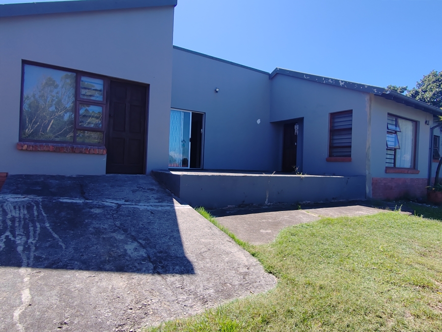 3 Bedroom Property for Sale in Seaview Eastern Cape